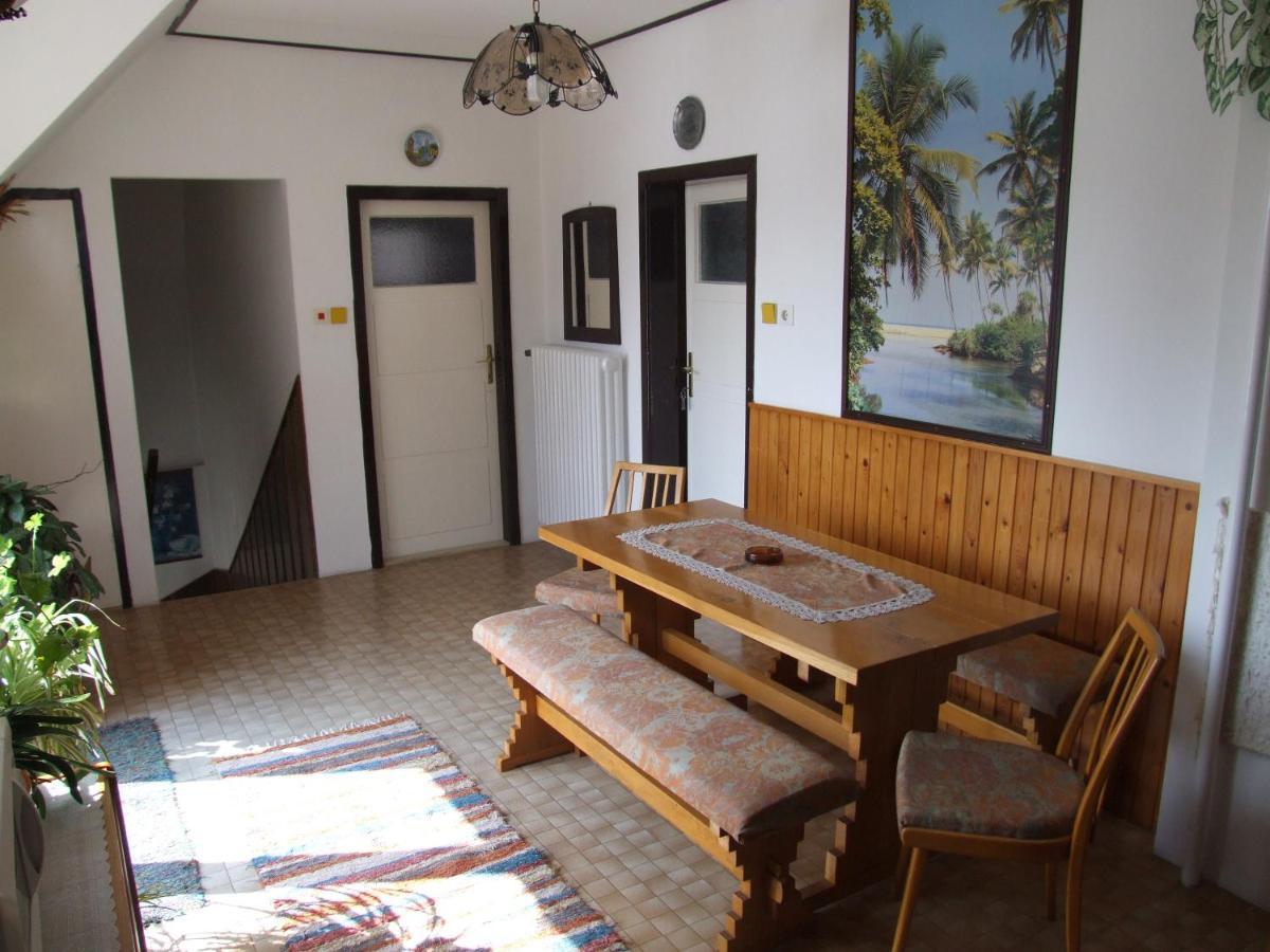 Revesz Vendeghaz Hotel Harkany Room photo